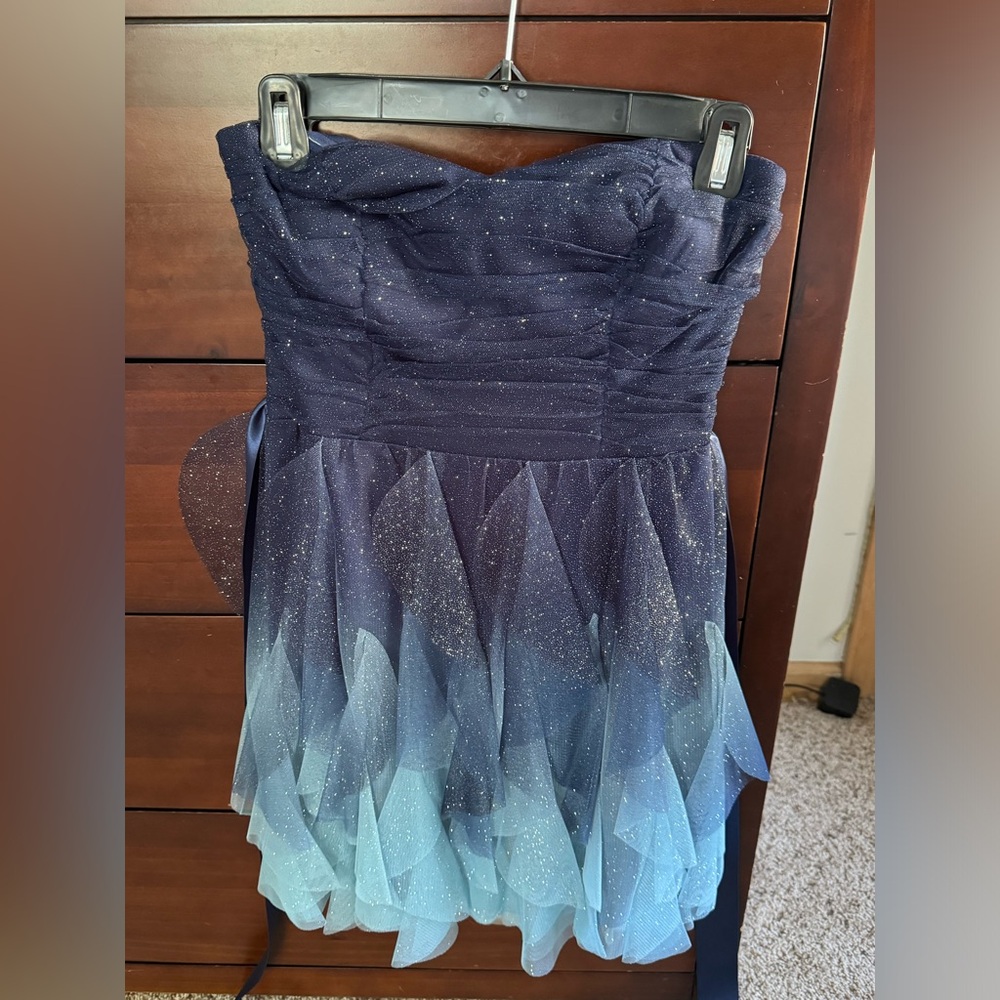 Strapless dress